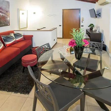 Carpediem Eleganza E Conforto Vicinissimo Arena Di Vr *