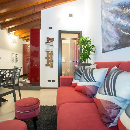 Carpediem Eleganza E Conforto Vicinissimo Arena Di Vr Lejlighed