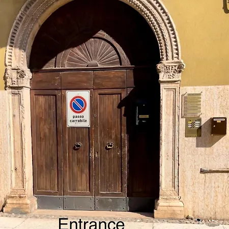Apartament Carpediem Eleganza E Conforto Vicinissimo Arena Di Vr *